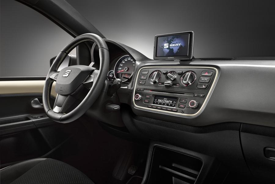  Seat Mii Mango Special Edition 2014 года  (фото 15 из 17)
